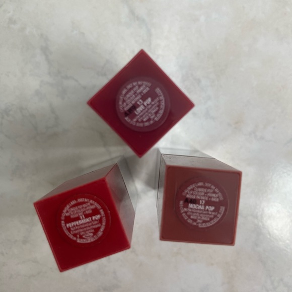 Clinique pop lipsticks - low pop, mocha pop, peppermint pop lip color set - Picture 2 of 6
